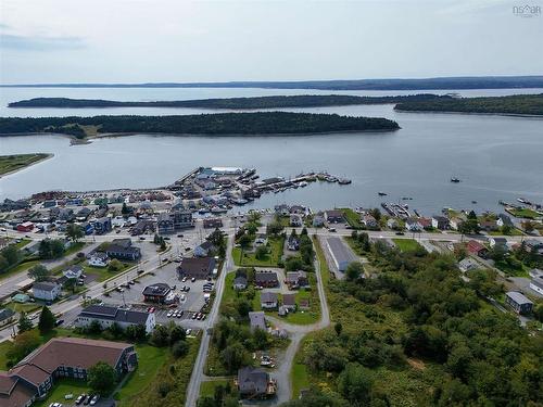 20 Silvers Lane, Eastern Passage, NS 