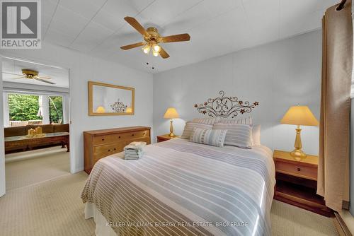 21 Hint Avenue, Prince Edward County (Sophiasburgh), ON - Indoor Photo Showing Bedroom