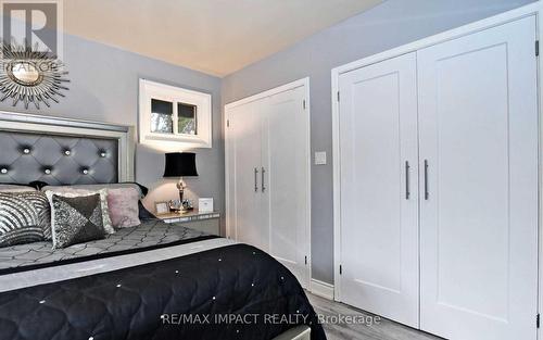 44 Brunswick Street, Oshawa, ON - Indoor Photo Showing Bedroom