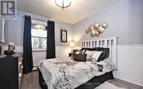 44 Brunswick Street, Oshawa, ON - Indoor Photo Showing Bedroom