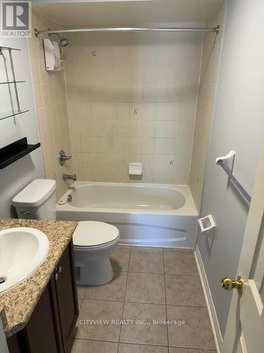 26 Betty Nagle Street, Toronto, ON - Indoor Photo Showing Bathroom