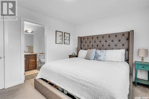 325 Secord Way, Saskatoon, SK - Indoor Photo Showing Bedroom