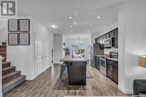 325 Secord Way, Saskatoon, SK - Indoor Photo Showing Kitchen With Upgraded Kitchen