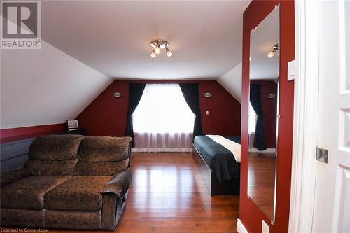 207 East 24Th Street, Hamilton, ON - Indoor