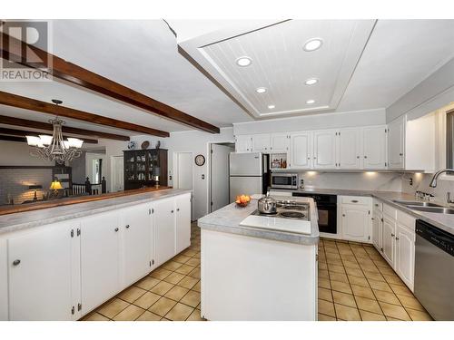 7701 Holtam Drive, Coldstream, BC - Indoor Photo Showing Kitchen With Double Sink