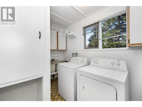 7701 Holtam Drive, Coldstream, BC - Indoor Photo Showing Laundry Room