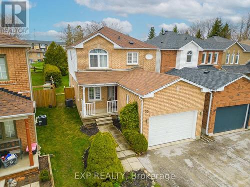 30 Aikens Crescent, Barrie, ON - Outdoor