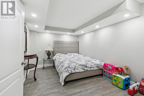 8 Redwillow Road, Brampton, ON - Indoor Photo Showing Bedroom