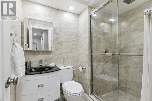 8 Redwillow Road, Brampton, ON - Indoor Photo Showing Bathroom