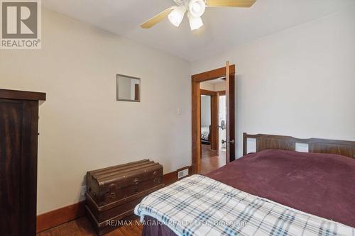 100 Elgin Street, Port Colborne, ON - Indoor Photo Showing Bedroom