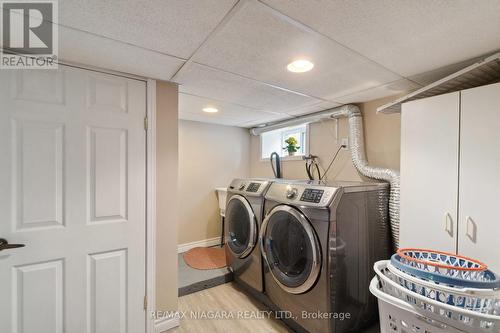 100 Elgin Street, Port Colborne, ON - Indoor Photo Showing Laundry Room