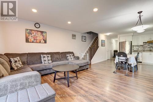 564 Blair Creek Drive, Kitchener, ON - Indoor Photo Showing Living Room