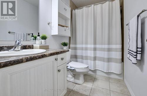 564 Blair Creek Drive, Kitchener, ON - Indoor Photo Showing Bathroom