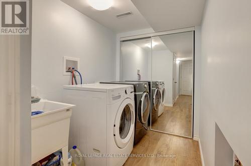 564 Blair Creek Drive, Kitchener, ON - Indoor Photo Showing Laundry Room