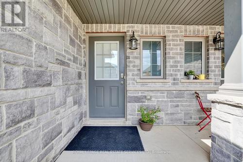 564 Blair Creek Drive, Kitchener, ON - Outdoor