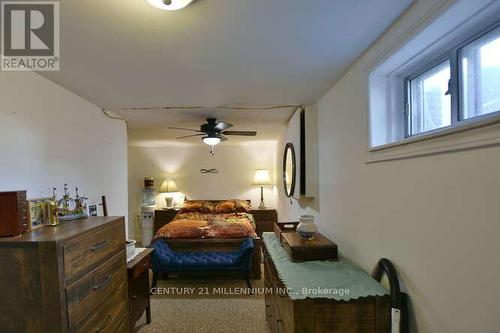 24 Mason Road, Collingwood, ON - Indoor Photo Showing Bedroom