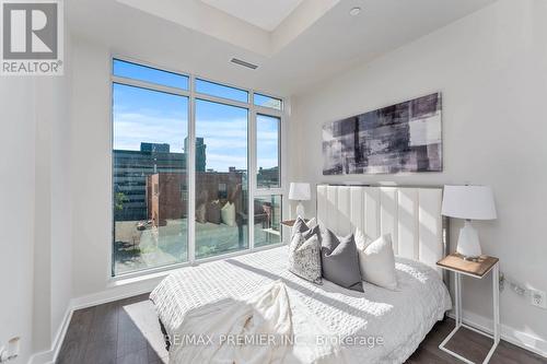 207 - 55 Duke Street W, Kitchener, ON - Indoor Photo Showing Bedroom