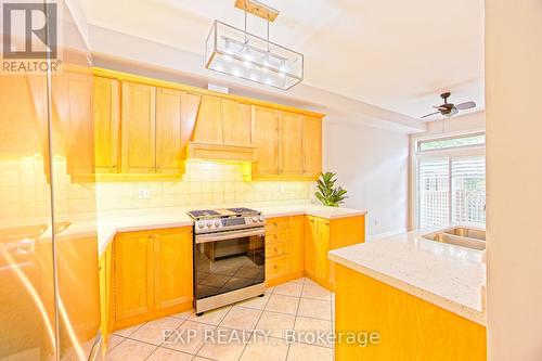 13 - 5151 Upper Middle Road, Burlington, ON - Indoor Photo Showing Kitchen With Double Sink