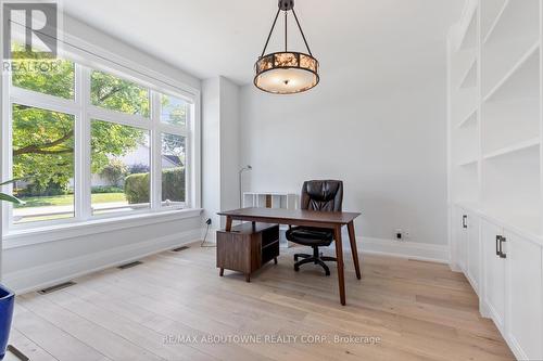 2209 Sloane Drive, Oakville, ON - Indoor Photo Showing Office