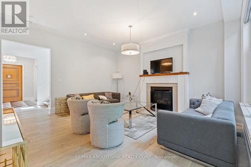 2209 Sloane Drive, Oakville, ON - Indoor Photo Showing Living Room With Fireplace