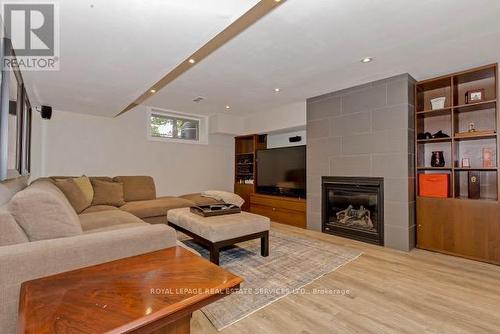 503 Meadow Wood Road, Mississauga (Clarkson), ON - Indoor Photo Showing Living Room With Fireplace