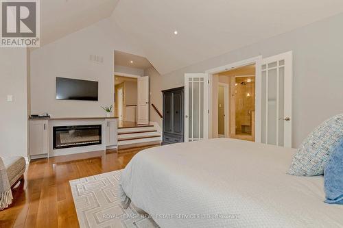 503 Meadow Wood Road, Mississauga, ON - Indoor Photo Showing Bedroom