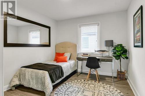 47 Cynthia Road, Toronto, ON - Indoor Photo Showing Bedroom