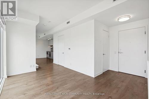 512 - 950 Portage Parkway, Vaughan, ON - Indoor Photo Showing Other Room