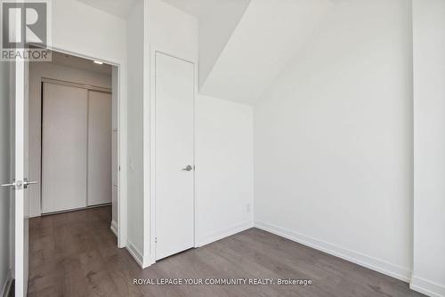 512 - 950 Portage Parkway, Vaughan, ON - Indoor Photo Showing Other Room