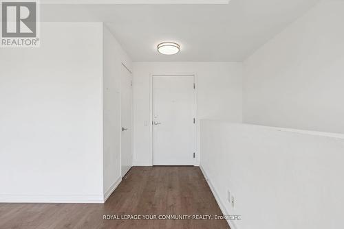 512 - 950 Portage Parkway, Vaughan, ON - Indoor Photo Showing Other Room