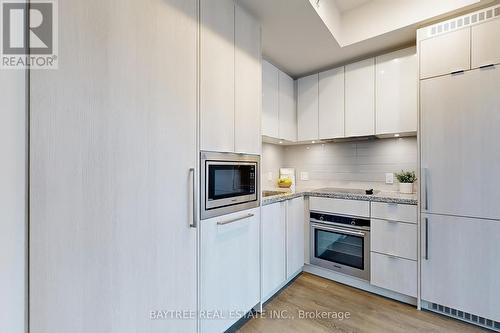 1509 - 115 Blue Jays Way, Toronto, ON - Indoor Photo Showing Kitchen