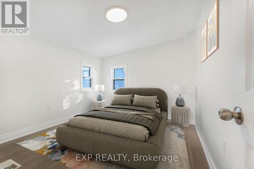 88 Clyde Street, Hamilton, ON - Indoor Photo Showing Bedroom