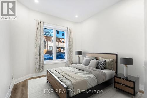 88 Clyde Street, Hamilton, ON - Indoor Photo Showing Bedroom