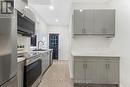 88 Clyde Street, Hamilton, ON  - Indoor Photo Showing Kitchen 