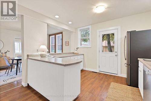 295 Plains Road W, Burlington, ON - Indoor Photo Showing Kitchen