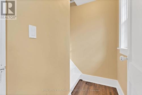 295 Plains Road W, Burlington, ON - Indoor Photo Showing Other Room