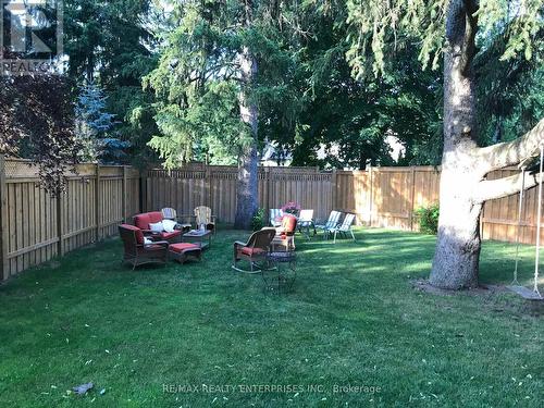 1935 Calgary Court, Mississauga, ON - Outdoor With Backyard