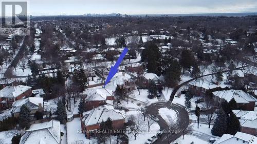 1935 Calgary Court, Mississauga, ON - Outdoor With View