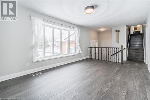 567 Rustic Drive, Waterloo, ON - Indoor Photo Showing Other Room