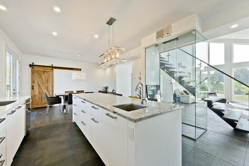 Cuisine - 80 Ch. Lebel, Saint-Herménégilde, QC - Indoor Photo Showing Kitchen With Upgraded Kitchen
