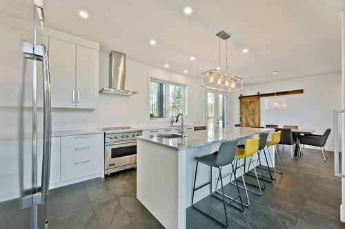 Cuisine - 80 Ch. Lebel, Saint-Herménégilde, QC - Indoor Photo Showing Kitchen With Upgraded Kitchen