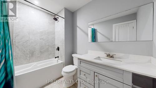 349 Enfield Road, Burlington, ON - Indoor Photo Showing Bathroom