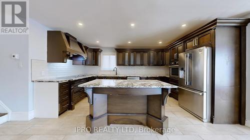 349 Enfield Road, Burlington, ON - Indoor Photo Showing Kitchen With Stainless Steel Kitchen With Upgraded Kitchen