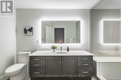 76 Ben Machree Drive, Mississauga, ON - Indoor Photo Showing Bathroom