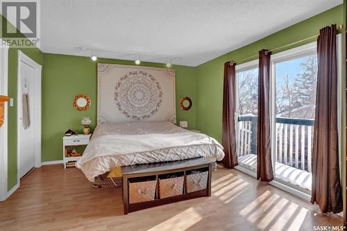 330 Dalgliesh Drive, Regina, SK - Indoor Photo Showing Bedroom