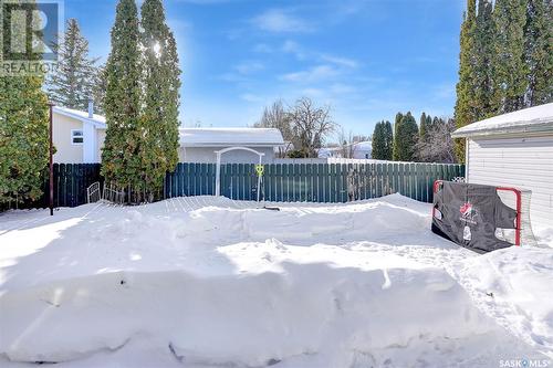 330 Dalgliesh Drive, Regina, SK - Outdoor