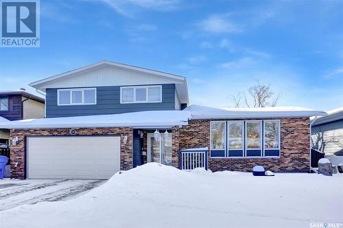 330 Dalgliesh Drive, Regina, SK - Outdoor