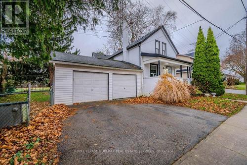 574 Clark Avenue, Burlington, ON - Outdoor