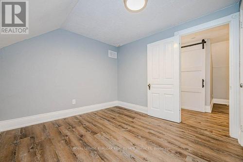 574 Clark Avenue, Burlington, ON - Indoor Photo Showing Other Room