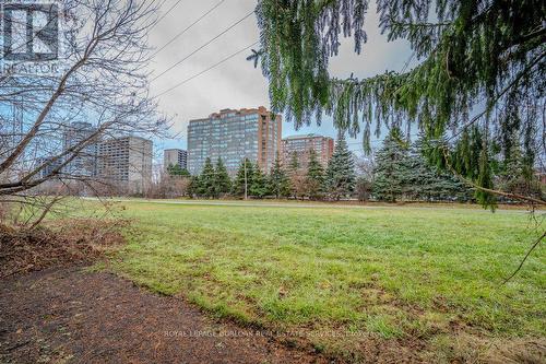 574 Clark Avenue, Burlington, ON - Outdoor With View